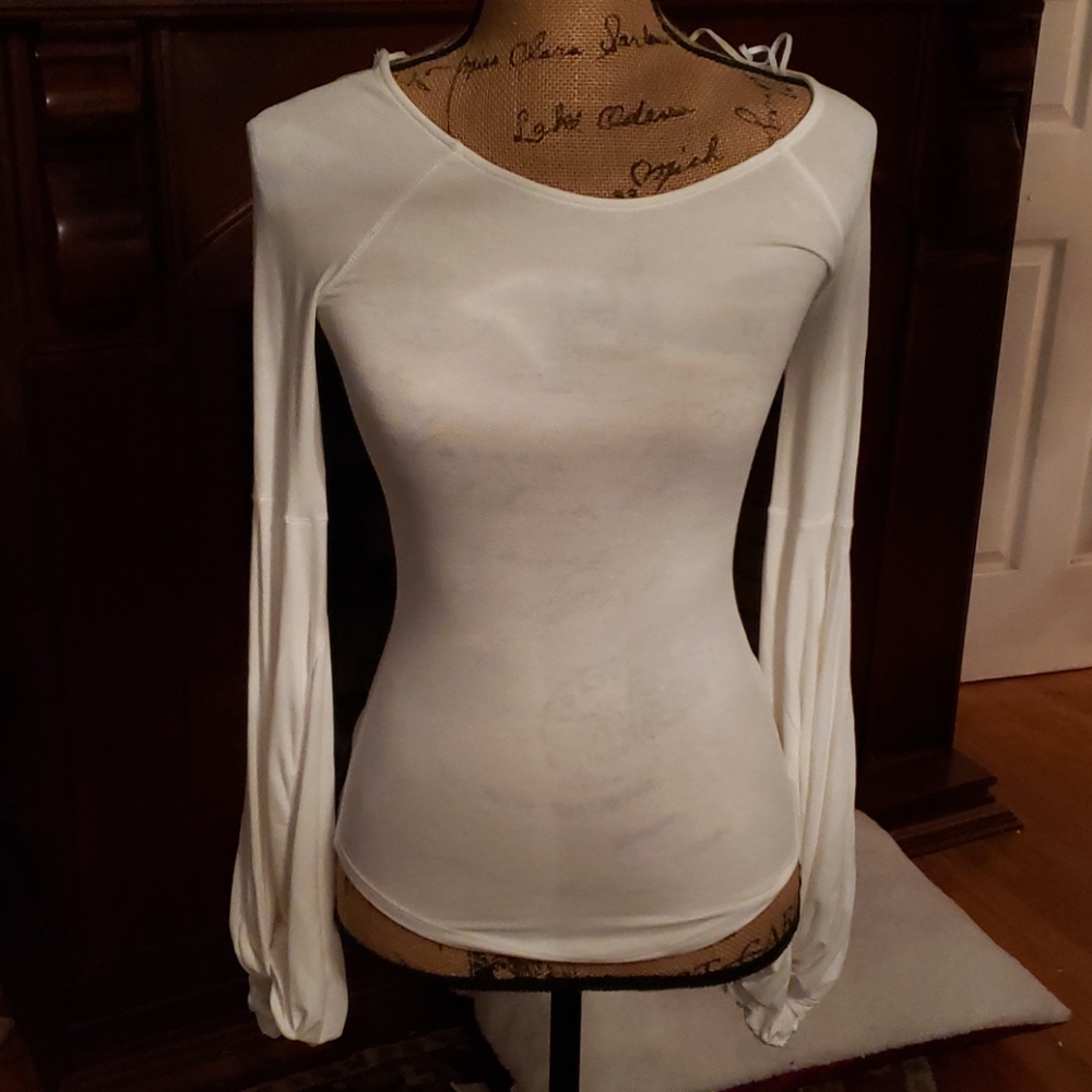 New Free People body fitting shirt